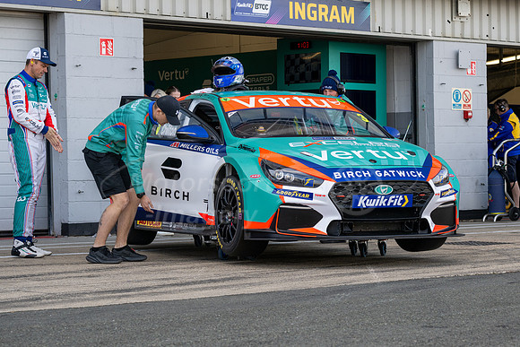 3 Tom Chilton