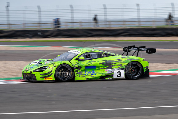 3 Mike Price / Callum Macleod