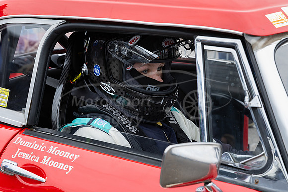 130 Dominic Mooney / Jess Mooney