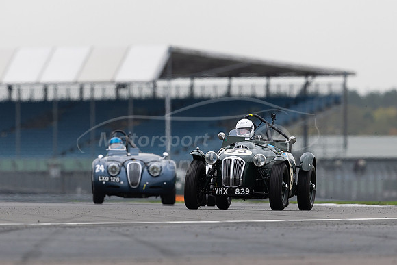 33 Josh Ward / Thomas Ward