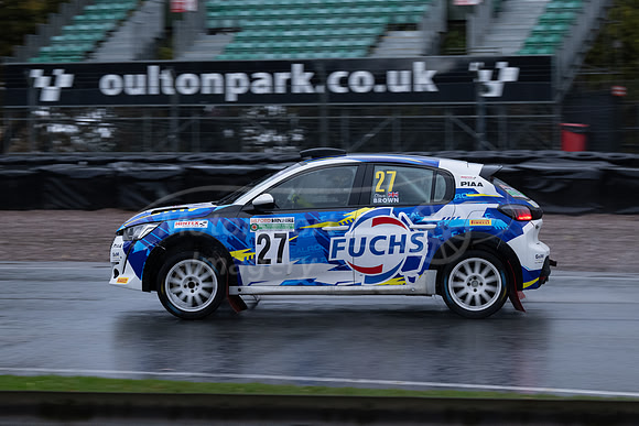 27 Stephen Brown / Paul Stringer  - Peugeot 208 Rally4