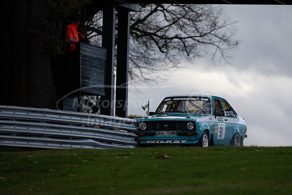 91 Steve Wilks / Heather Phelps - Ford Escort MK2