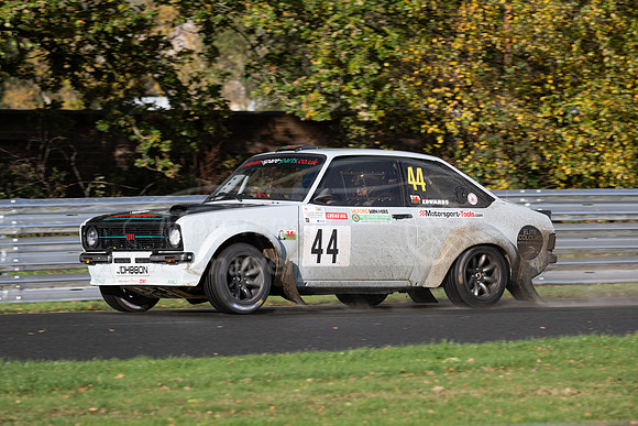 44 Mei Davies / Aled Edwards  - Ford Escort MK2