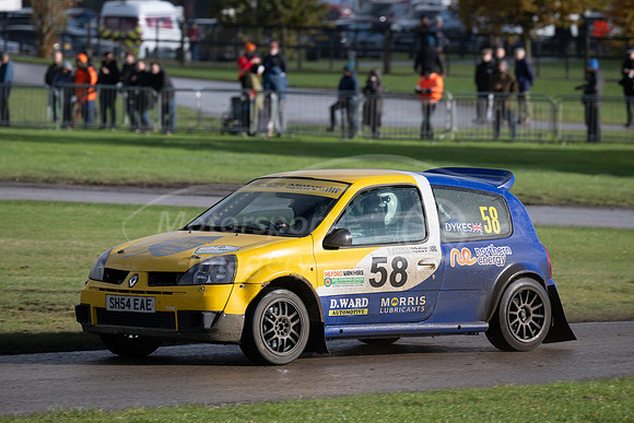 58 Alistair Hutchinson / St. John Dykes - Renault Clio RS 182