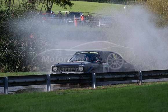 10 Wil Owen / Chloe Thomas - Ford Escort MK2