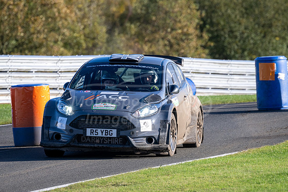 9 Jack  Darbyshire / Ben  Butterworth - Ford Fiesta R5