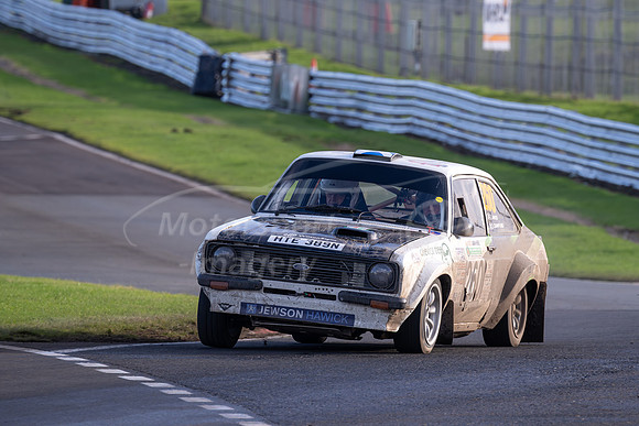 260 Alastair Crawford / Jack Amos - Ford Escort MK2