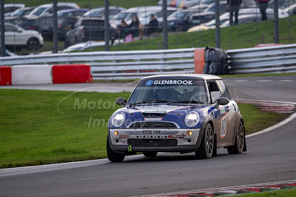 80 Daniel Cosgrove / Harry Stubbs - Mini Cooper S (R53