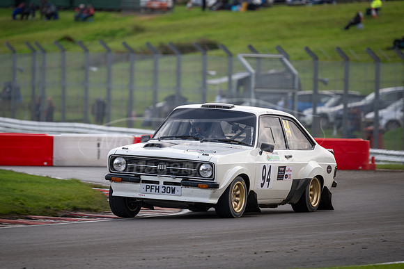 94 Andrew Dyer / Richard Bliss - Ford Escort MK2