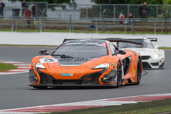 12  Gilles Vannelet / Adrian Qualfe-Hobbs  Von Ryan Racing