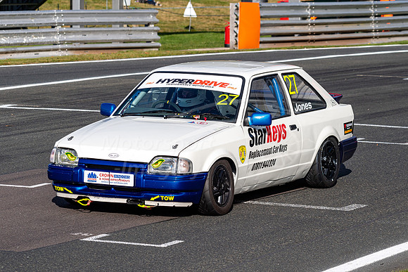 Chris JONES Ford Escort XR3i