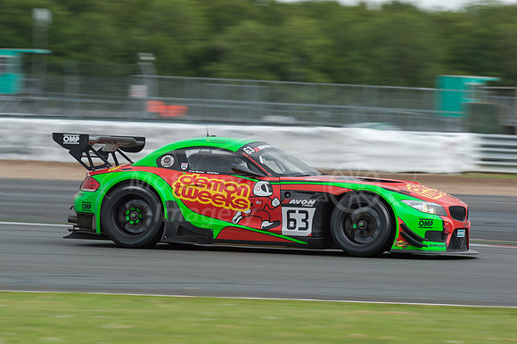 63  Jon Minshaw / Phil Keen  Team Russia by Barwell Racing