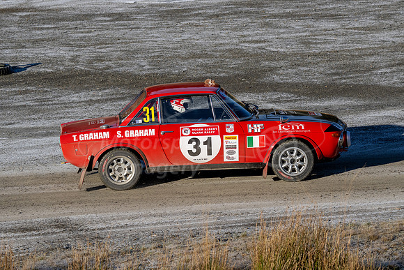 31 Steve Graham / Tony Graham
