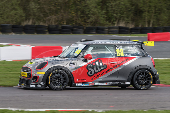 88  Reece Barr