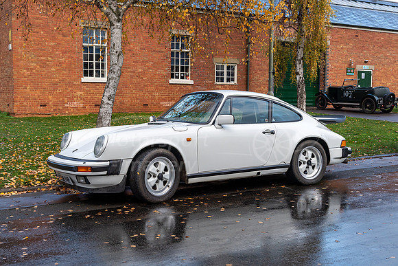 1988 Porsche 911 Carrera Coupe Sport