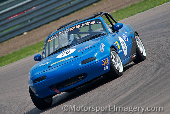 Mazda MX5 , Amy Barker