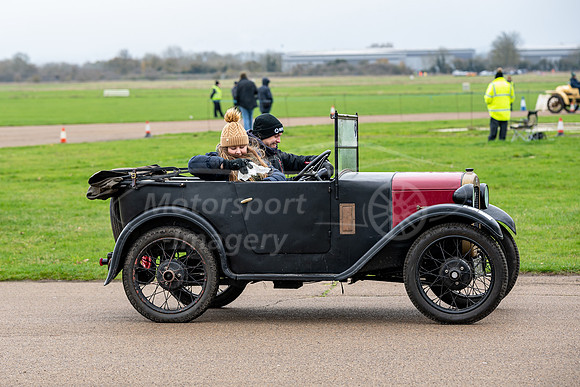 9 Madeleine Rose, 709 Daniel Pearson, Austin 7 Saloon
