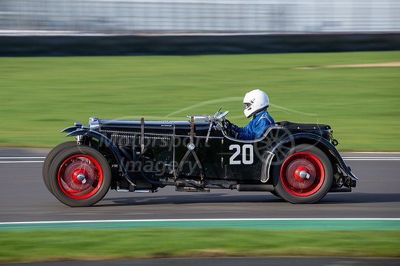 20 Jon Giles