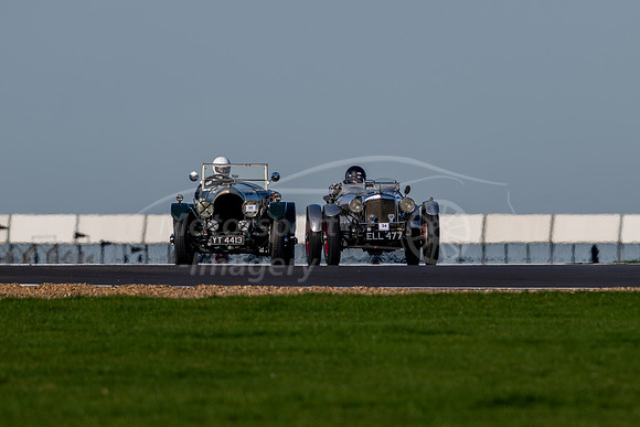 34 Ian Fyfe / 55 Simon Parker
