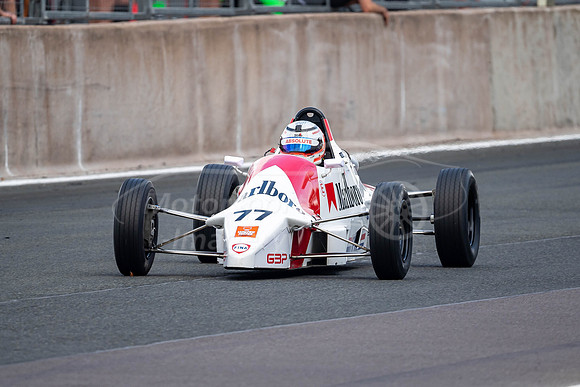 77 Chris Hodgson Van Diemen RF89