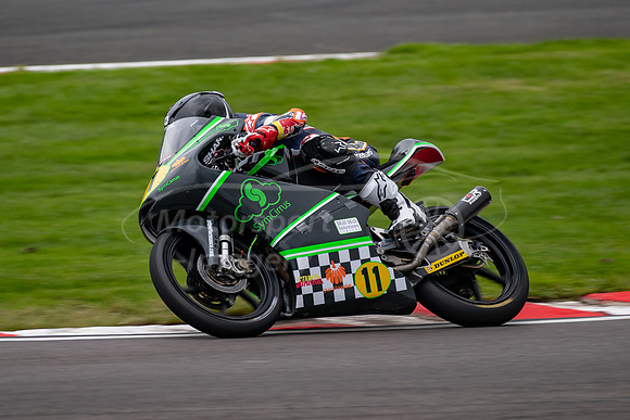 11 Dan JONES