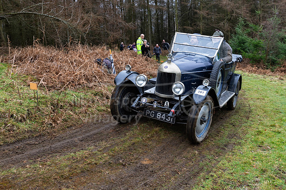201 Douglas Hore