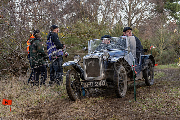 41 Tom Peppiattt, Austin 7