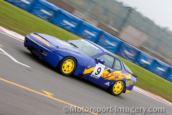Fraser Robertson/Steve Cheetham - Porsche 944 S2