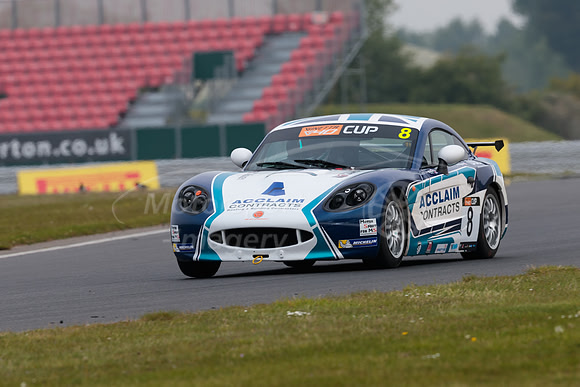 8 Ian Duggan