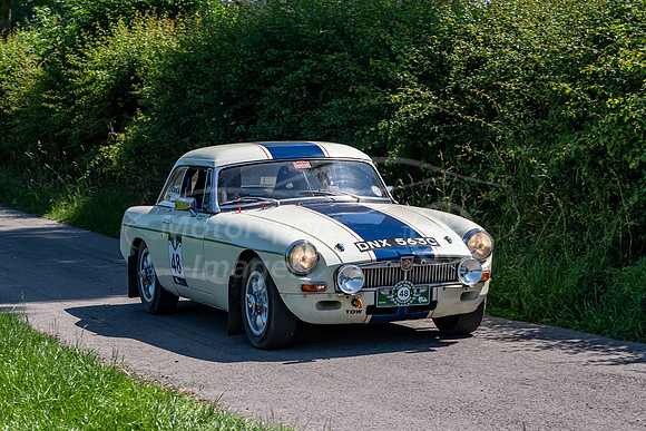48 Simon Ayris / Lewis Ayris