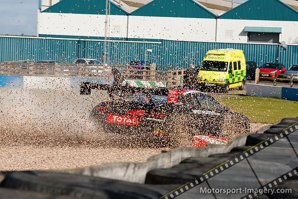 33  Belgian Audi Club Team WRT   Audi R8 LMS  Oliver Jarvis / Fr