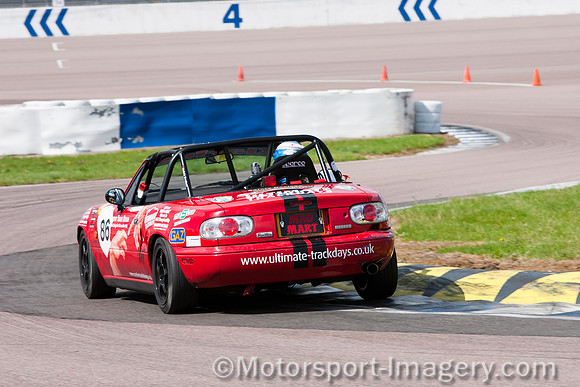 Creative Touch Design Sponsored MX5 at Rockingham