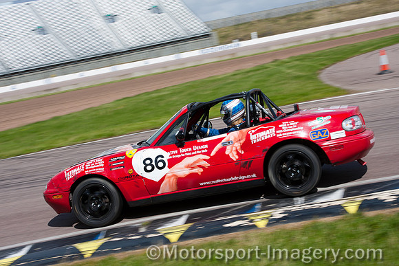 Creative Touch Design Sponsored MX5 at Rockingham