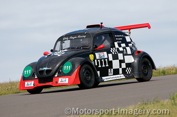 Ben Gill, Simon Isbister, Jolly Roger Racing
