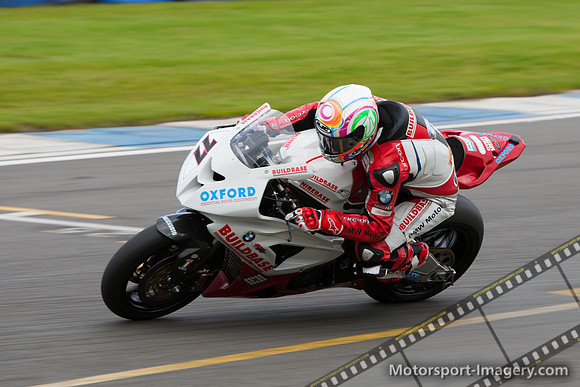 77  Barry Burrell - Buildbase BMW