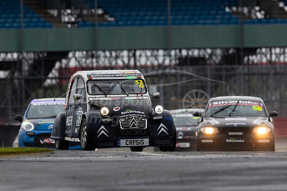 52 CRISIS RACING