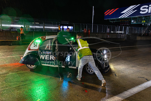 52 CRISIS RACING