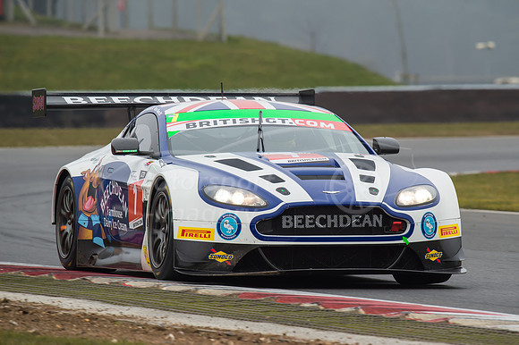 Andrew Howard / Ross Gunn, Beechdean AMR Aston Martin Vantage GT3