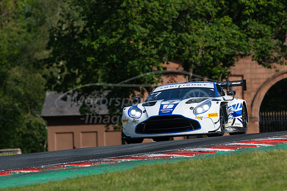 7 Andrew Howard / Ross Gunn