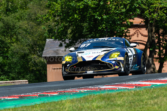 97 John Hartshorne / Ronan Pearson