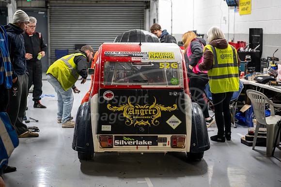 52 CRISIS RACING