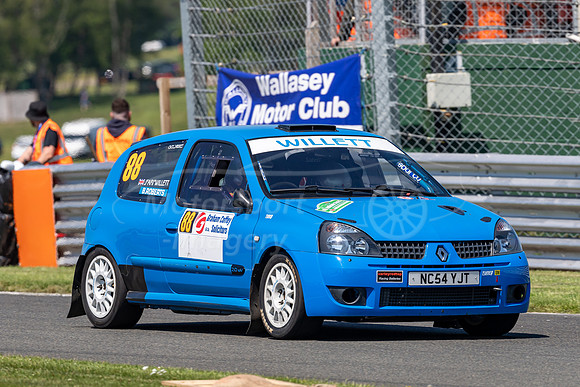 88, Jackson Willett, Robert Burgess, Renault Clio RS,