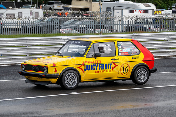 16 Malcolm JEFFS