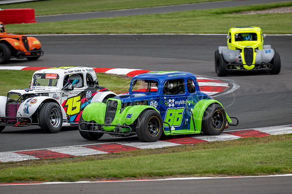 86 Jon CRITCHLOW