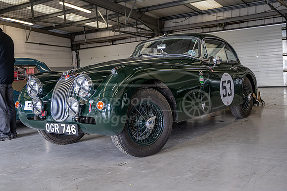 53 Rob Armstrong, JAGUAR XK150 FHC