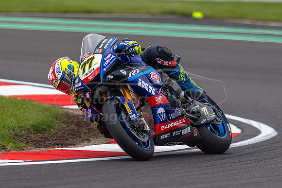 77 Dominique Aegerter, Yamaha YZF R1