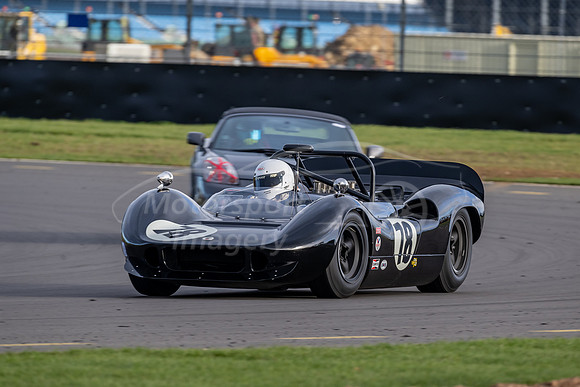 78 Marcus Black, McLaren M1B
