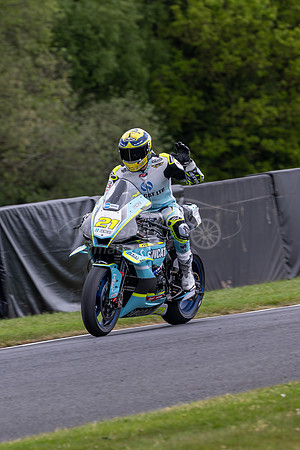 21 Christian IDDON