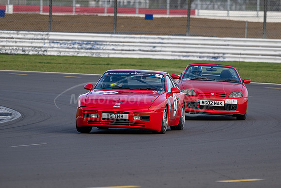 26 Jakob Ebrey, PORSCHE 944