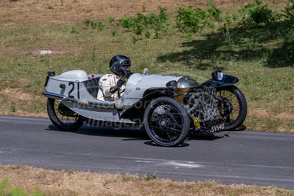 21 Tom GOLLAND